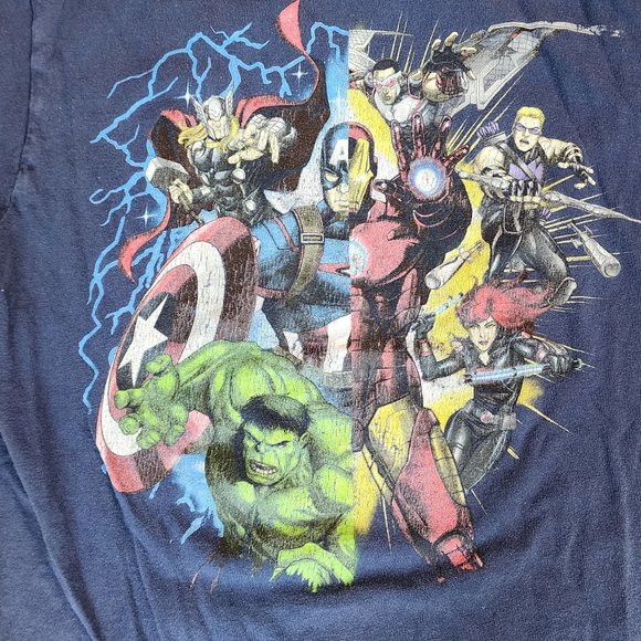 Marvel Characters T-Shirt Size Medium - Picture 3 of 8